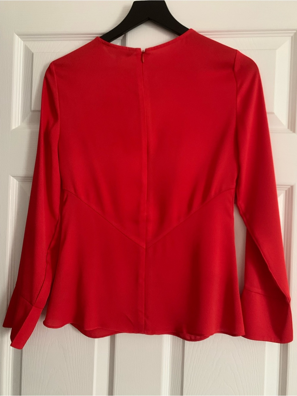 Karen Millen Red Twist-Detail Long Sleeve Blouse - Picture 7 of 7